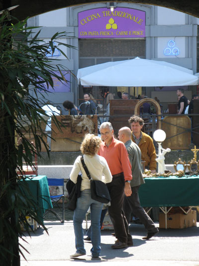 Milan Antiques Market