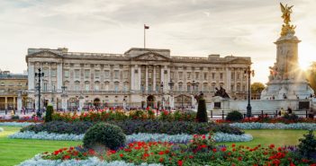 Cultural Travel Latest News: Europe Spend a day discovering the treasures of Buckingham Palace.