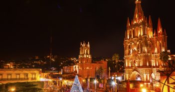 Christmas in San Miguel de Allende Parroquia de San Miguel Arcangel